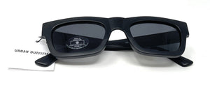 Sunglasses Women's Black Frame Black Lens 100% UVA UVB Urban Outfitters 40749 2
