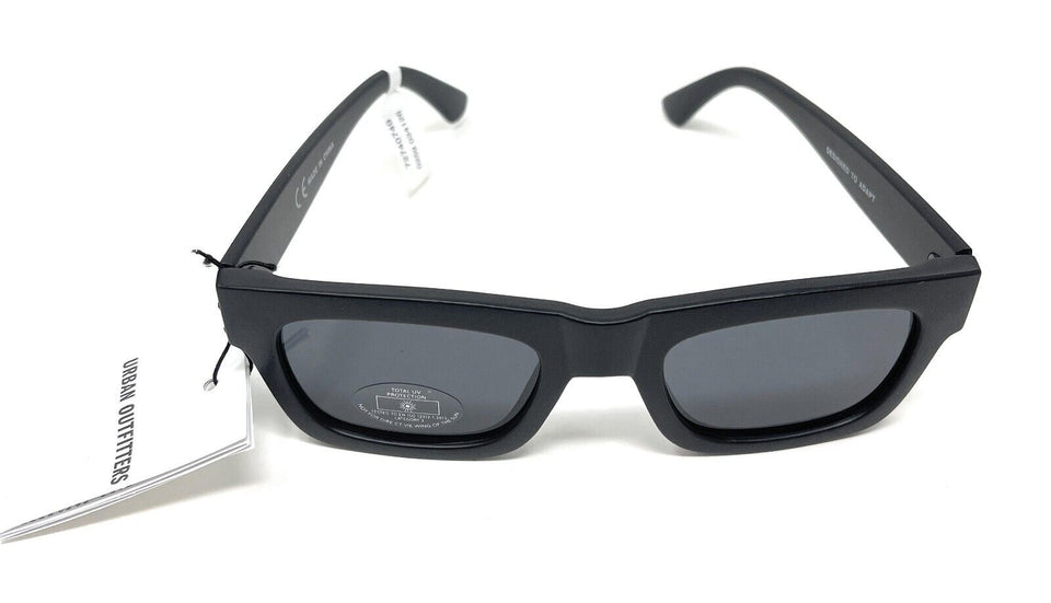 Sunglasses Women's Black Frame Black Lens 100% UVA UVB Urban Outfitters 40749 5