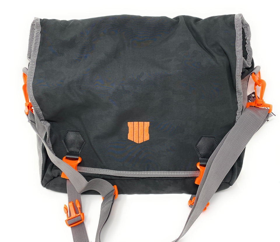 Call of Duty Messenger Bag  BLACK OPS 4 Official Merchandise